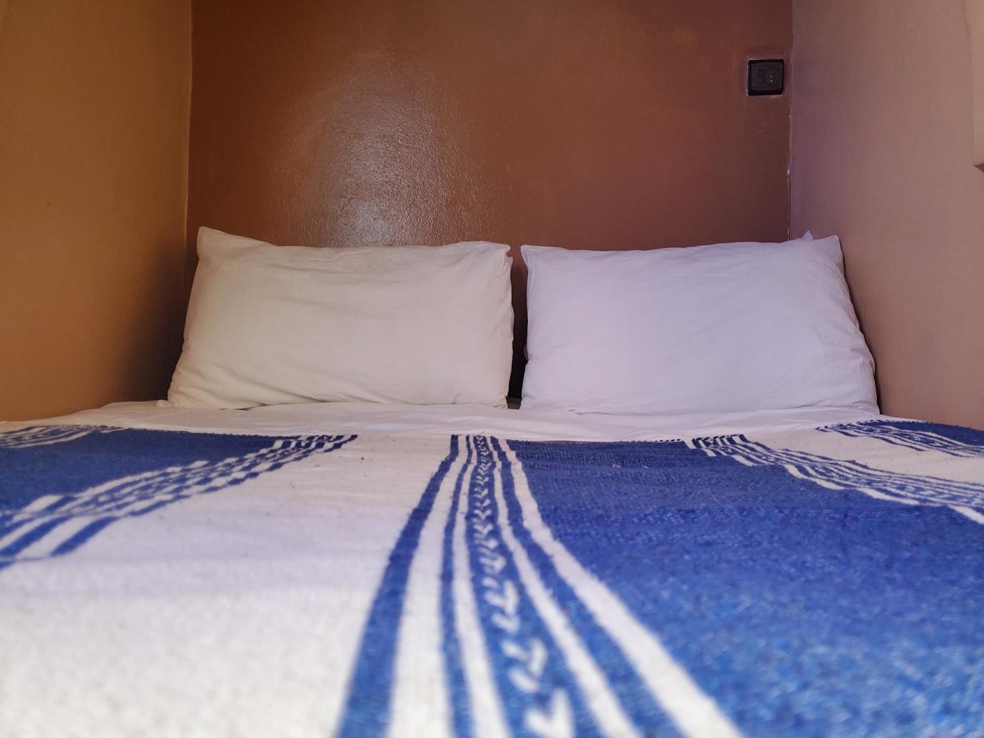 Blue City Hotel เชฟชาอูน ภายนอก รูปภาพ