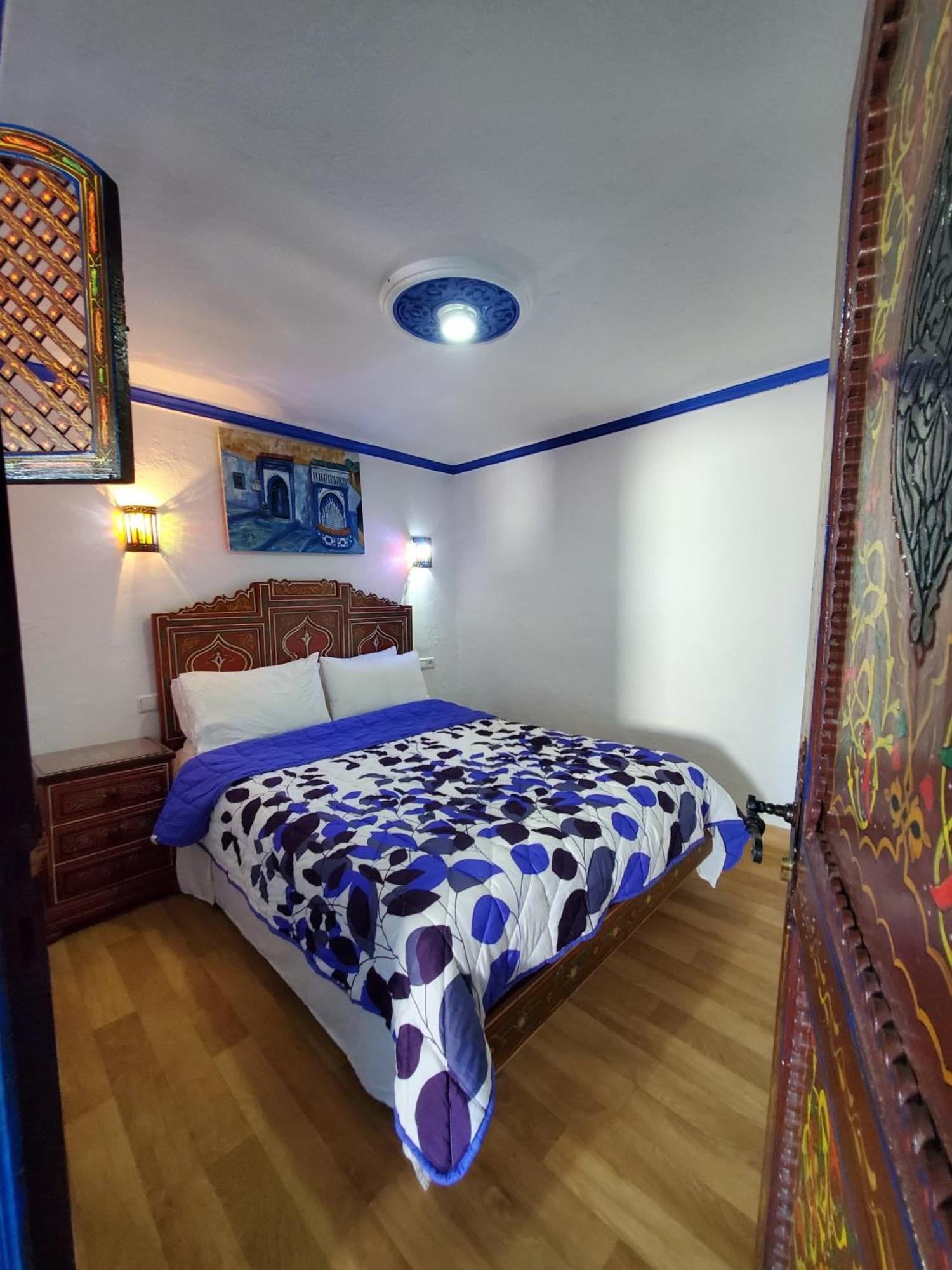 Blue City Hotel เชฟชาอูน ภายนอก รูปภาพ